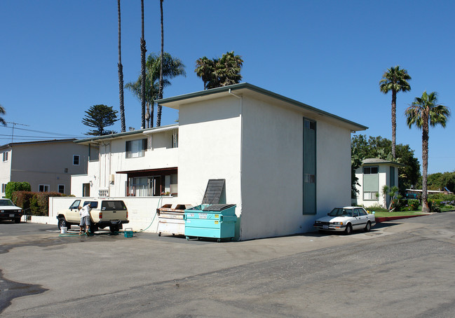 85 Baylor Dr, Ventura, CA, 93003 in Ventura, CA - Foto de edificio - Building Photo