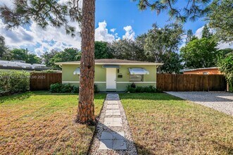 13590 NW 5th Ave in North Miami, FL - Building Photo - Building Photo