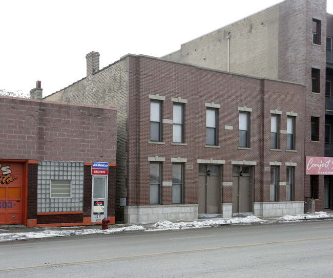 3219-3221 S Archer Ave in Chicago, IL - Building Photo - Primary Photo