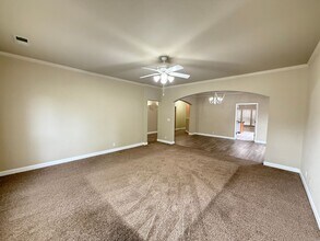 3404 N Battle Creek Dr in Broken Arrow, OK - Building Photo - Building Photo