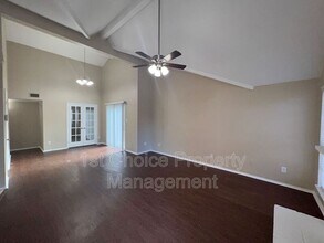 6714 Old Stone Dr in Fort Worth, TX - Building Photo - Building Photo