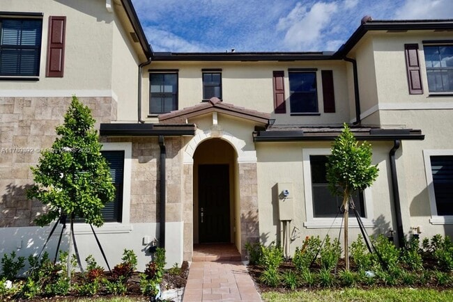 property at 3432 W 113th St