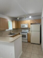 1251 SE 29th St in Homestead, FL - Building Photo - Building Photo