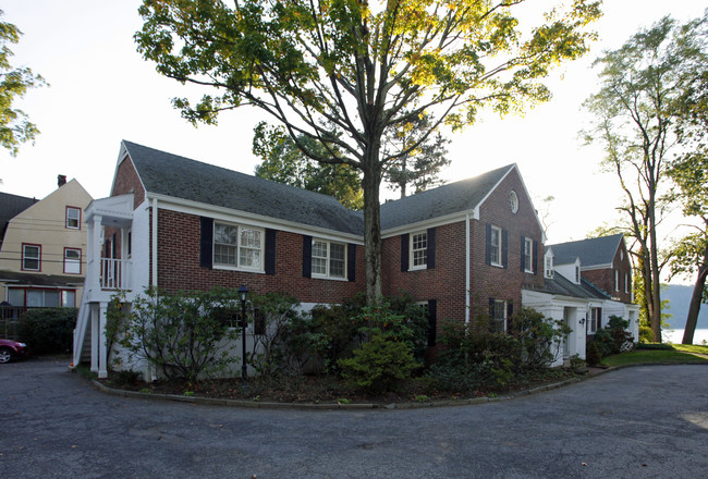 River Glen in Hastings On Hudson, NY - Foto de edificio - Building Photo