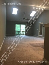 123 Foxden Dr in Fletcher, NC - Building Photo - Building Photo