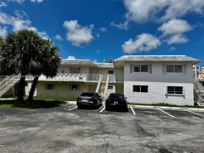 property at 7430 SW 82nd St