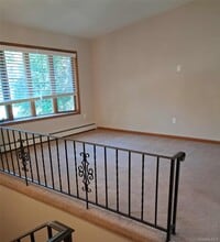 15 Ugo Dr in Newburgh, NY - Building Photo - Building Photo