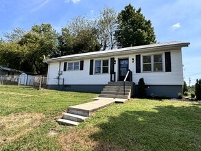 300 Hamilton Ave in Somerset, KY - Building Photo - Building Photo