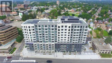 66 Weber St E in Kitchener, ON - Building Photo - Building Photo