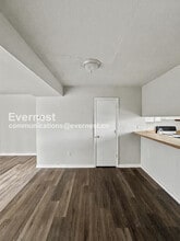 429 Hickorywood Cir in Richmond, VA - Foto de edificio - Building Photo