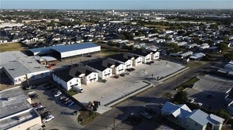 4 Ragland Rd in Mission, TX - Building Photo