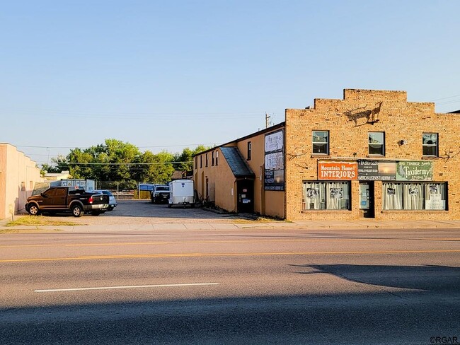 708 Royal Gorge Blvd in Canon City, CO - Building Photo - Building Photo