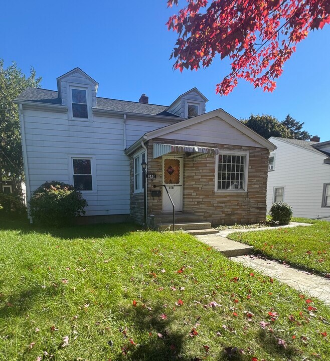 148 Ellsinore St in Rochester, NY - Building Photo