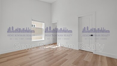 2411 Fleetwood St in San Diego, CA - Building Photo - Building Photo