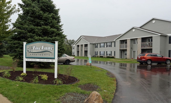 Fox Lane Apartments in Walworth, WI - Foto de edificio - Building Photo