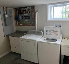 4 Marshall St in Brantford, ON - Building Photo - Building Photo