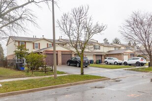 61 Withycombe Cres Apartments