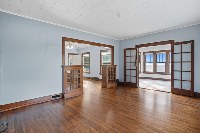 1719 N Marquette St, Unit Marquette