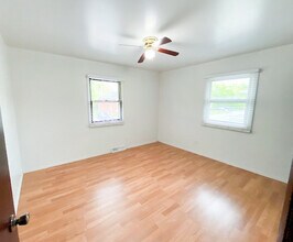 6 Thomas Ct-Unit -2 in Richton Park, IL - Building Photo - Building Photo