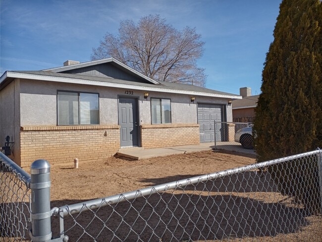 property at 1232 Jelso Ave