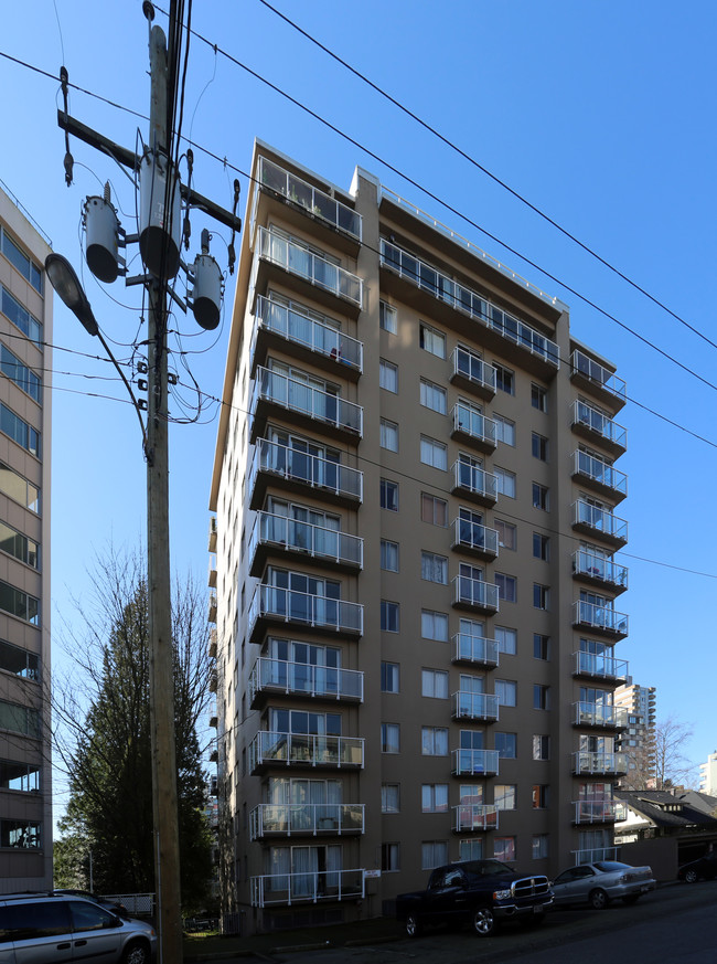 Eagle Crest Apartments in Vancouver, BC - Building Photo - Building Photo