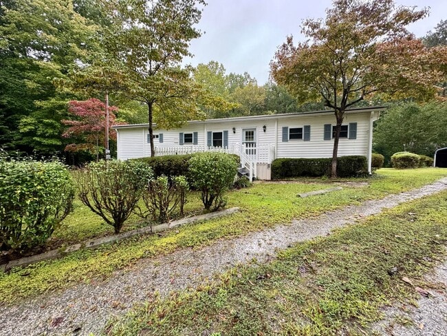 property at 236 Chestnut Dr