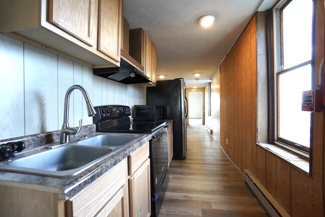 225 Jones Ave, Unit 6 in Morgantown, WV - Building Photo - Building Photo