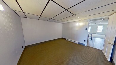 121 S Main St in Spring Grove, PA - Building Photo - Building Photo