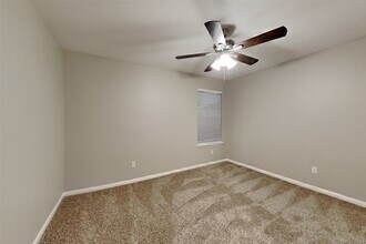 3906 Falvel Shadow Creek Dr in Spring, TX - Building Photo - Building Photo