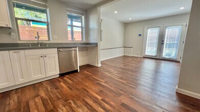 696 29th St in Oakland, CA - Building Photo - Building Photo