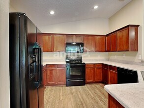 2369 Rusty Lakes Ln in Jacksonville, FL - Building Photo - Building Photo