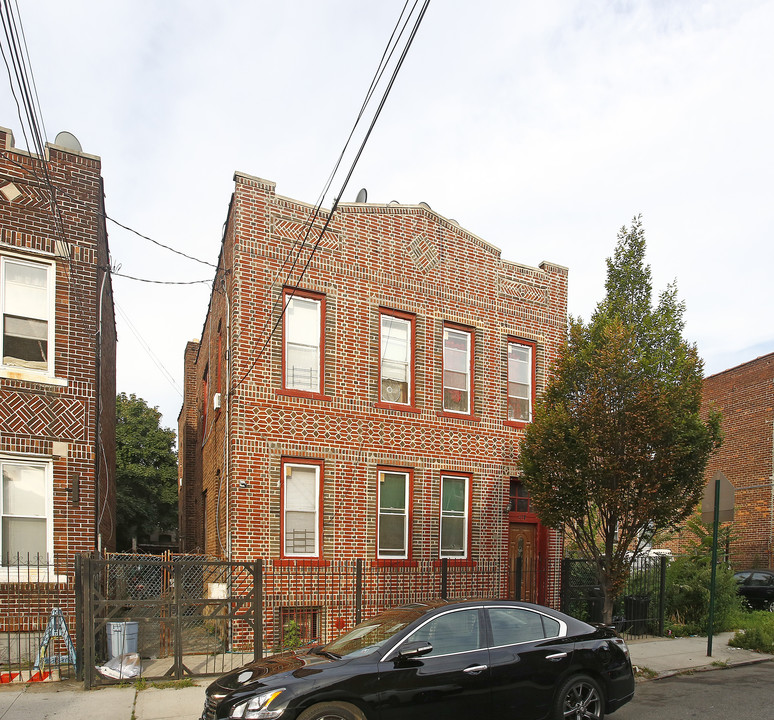 478 Atkins Ave in Brooklyn, NY - Building Photo