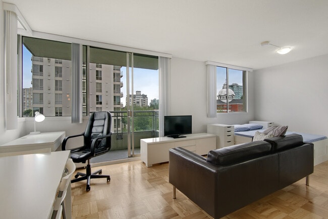 property at 1465 W 12th Ave