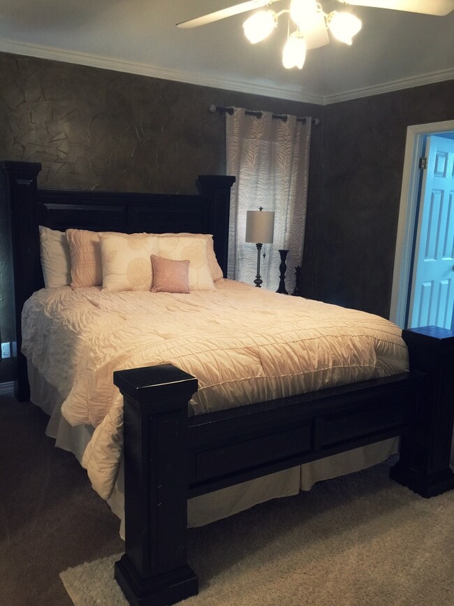 3005 Gabriel Oaks Dr in Bossier City, LA - Foto de edificio - Building Photo