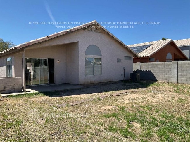 1825 N 89th Ave in Phoenix, AZ - Building Photo - Building Photo
