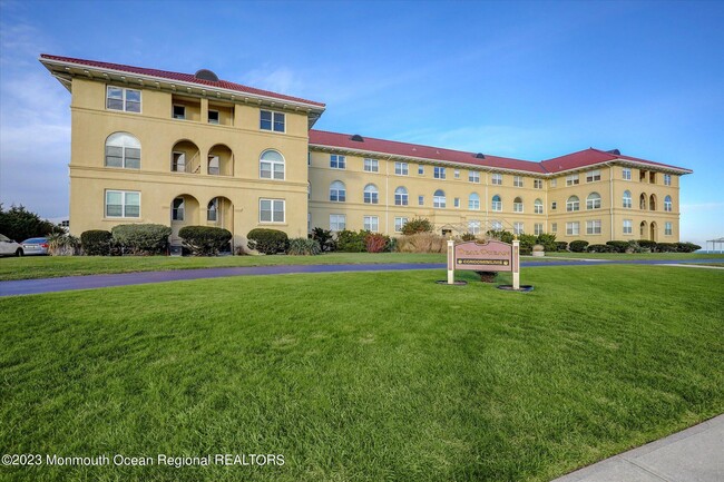 1 Roseld Ave in Deal, NJ - Building Photo - Building Photo