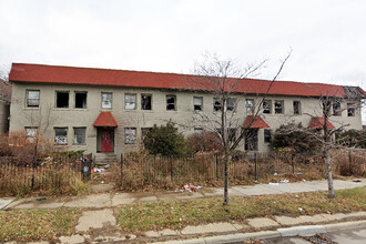 7579 Chrysler Dr in Detroit, MI - Building Photo - Building Photo