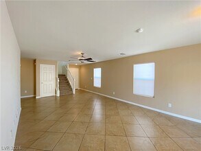 6496 Robusta Ct in Las Vegas, NV - Building Photo - Building Photo