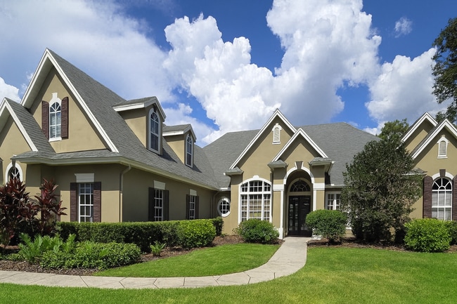 property at 8001 Lockridge Ct
