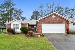 13808 Wimbledon Loop in Little Rock, AR - Building Photo