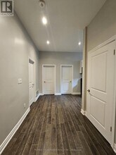 3 Honey Dr in Toronto, ON - Building Photo - Building Photo