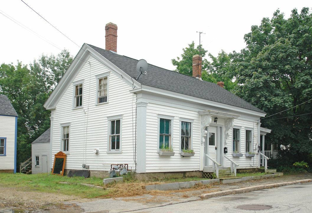 36-38 South St in Somersworth, NH - Building Photo