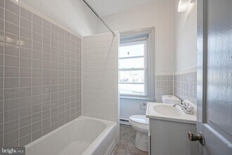 1525 Tasker St in Philadelphia, PA - Building Photo - Building Photo