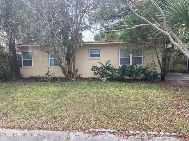 property at 2158 Spring Park Rd