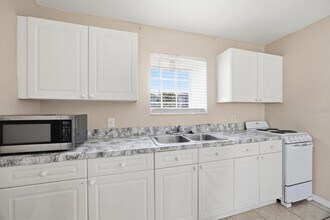 130 Coco Plum Dr in Davenport, FL - Building Photo - Building Photo
