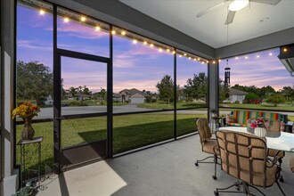 552 Christina Dr in St. Augustine, FL - Foto de edificio - Building Photo