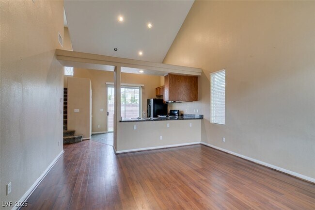 7909 Home Light St in Las Vegas, NV - Building Photo - Building Photo