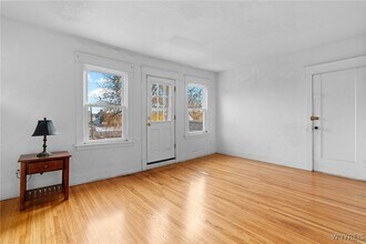 394 Taunton Pl in Buffalo, NY - Building Photo - Building Photo