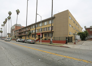 Henry Weiss Apartments in Los Angeles, CA - Building Photo - Building Photo