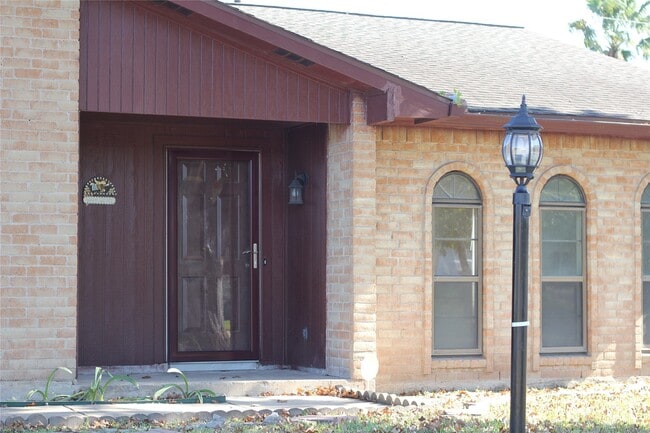 7207 Addicks Clodine Rd in Houston, TX - Building Photo - Building Photo